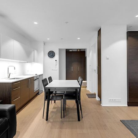 Modern Studio Apartment - Amazing Location Reykjavík Exteriör bild
